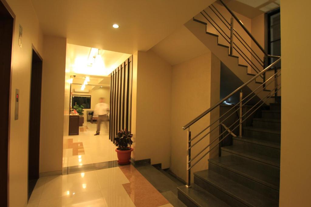 Hotel Sai Smaran Shirdi Εξωτερικό φωτογραφία