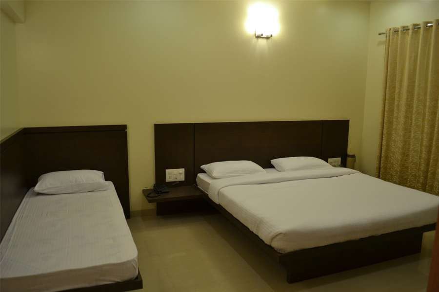 Hotel Sai Smaran Shirdi Εξωτερικό φωτογραφία